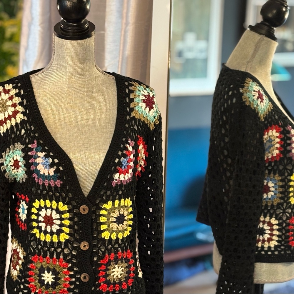 Dreamers by Debut knit cardigan, colourful and cool!